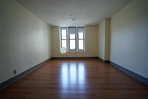 1127 Boylston St #302 Photo 1