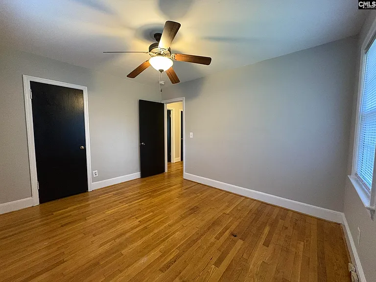 1047 S Holly St — Photo 23