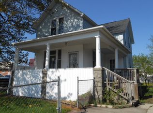 1906 S Wenona Ave, Bay City, MI 48706
