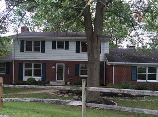 1738 Rolling Hills Cir, Charleston, WV 25314