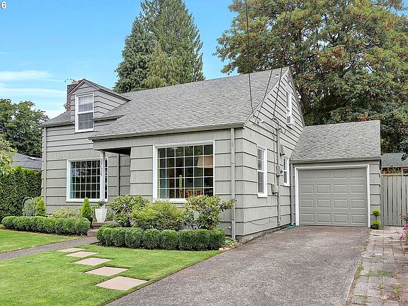 2nd image of 3704 E Evergreen Blvd