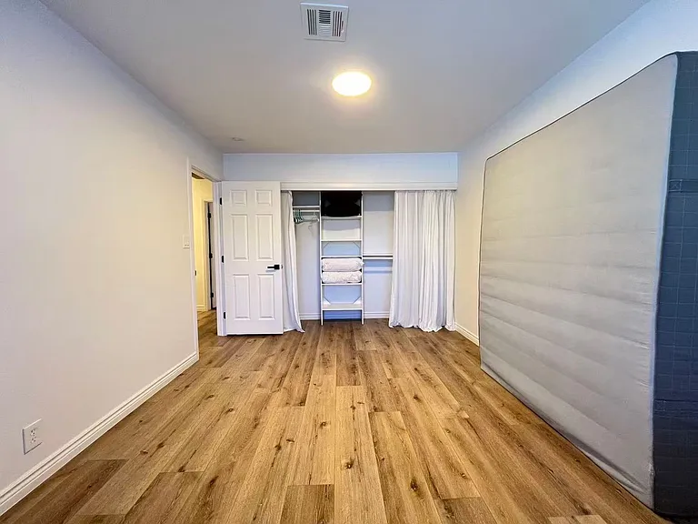 6223 Meadow View Ln — Photo 14