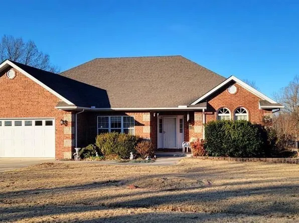 51 County Road 457, Mountain Home, AR 72653
