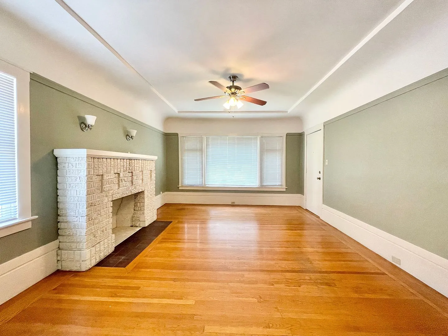 3920 J Street — Photo 3