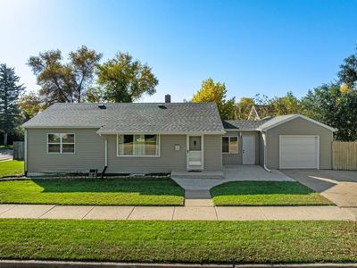 2201 7th Ave NW, Minot, ND, 58703