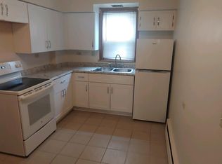 2727 Central St APT 3N, Evanston, IL 60201