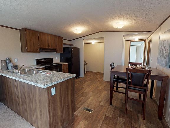 2nd image of 120 Milan Dr #293