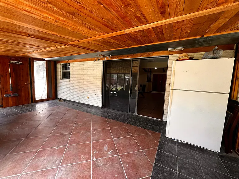 118 E Tulip Ave — Photo 13