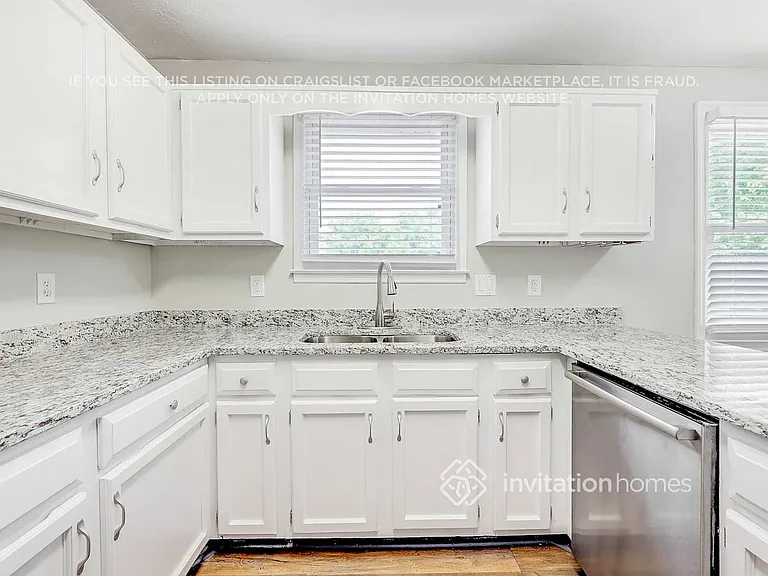 108 Redondo Ct S — Photo 11