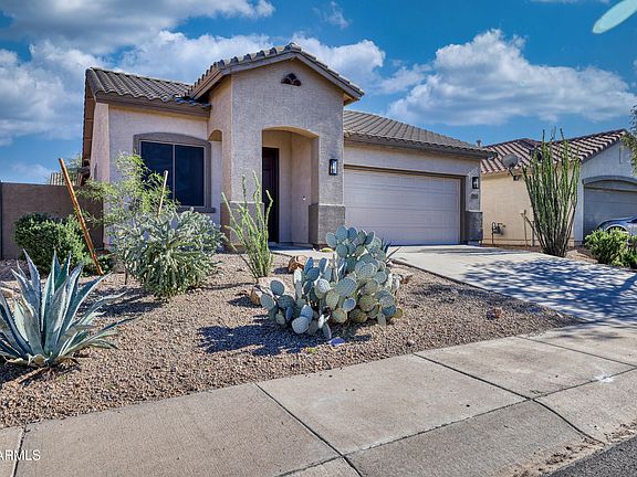 3rd image of 40131 N MILL CREEK Way