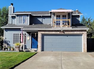 33299 Barta Ct, Scappoose, OR 97056