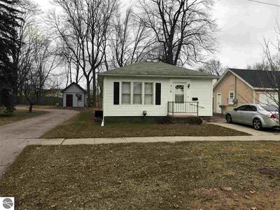 310 W Center St, Saint Louis, MI, 48880