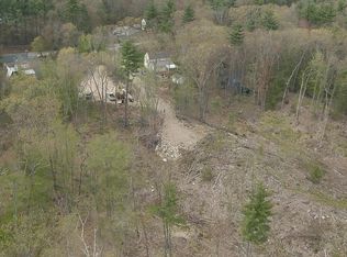 142 Fitchburg Rd, Townsend, MA 01469