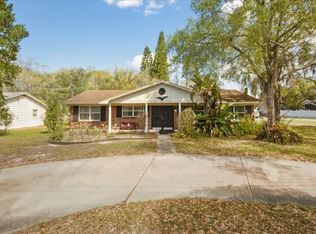 2101 W Kyra Dr, Tampa, FL 33612