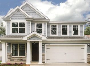 424 Washington St, Barrington, IL 60010