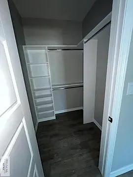 542 Valencia Ln — Photo 14