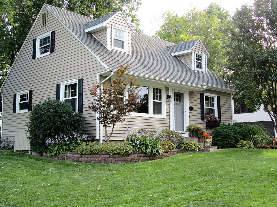 Northeast Angle