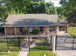 506 Allen Ct, Alvin, TX 77511