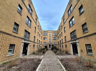 3433 N Marshfield Ave APT 3E, Chicago, IL 60657