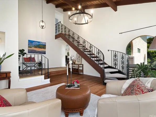 99-631 Hoio St, Aiea, HI 96701