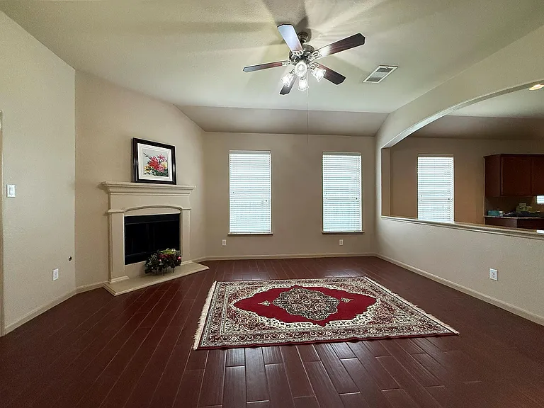 24510 Avellino Ct — Photo 11