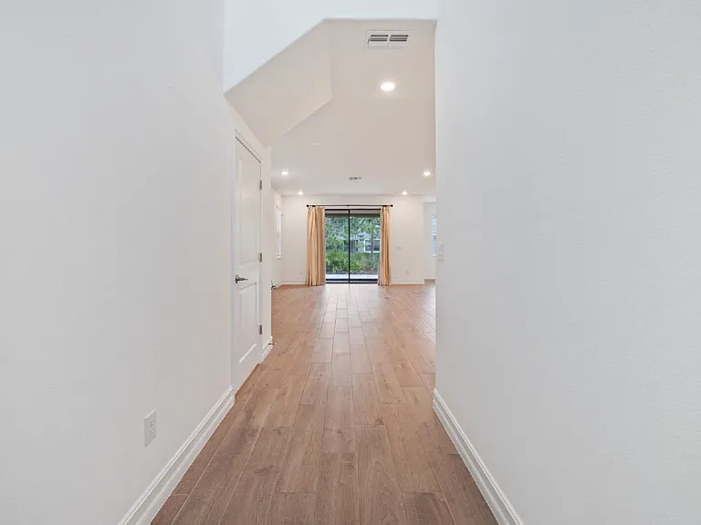 5103 San Martino Dr — Photo 4