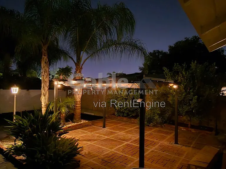24943 Chestnut St — Photo 18