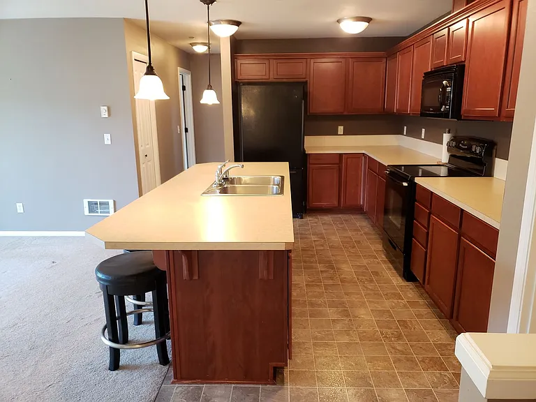 355 Tremont Ave #201 — Photo 2