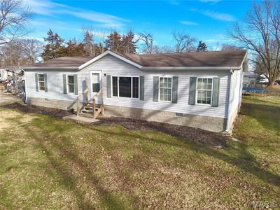 210 S 4th St, La Belle, MO, 63447