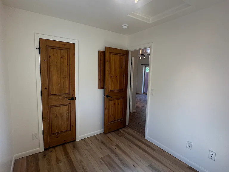 208 E 200 S #2 — Photo 6