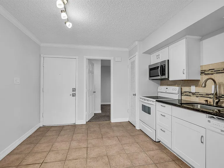 12900 Walden Rd #703G — Photo 6