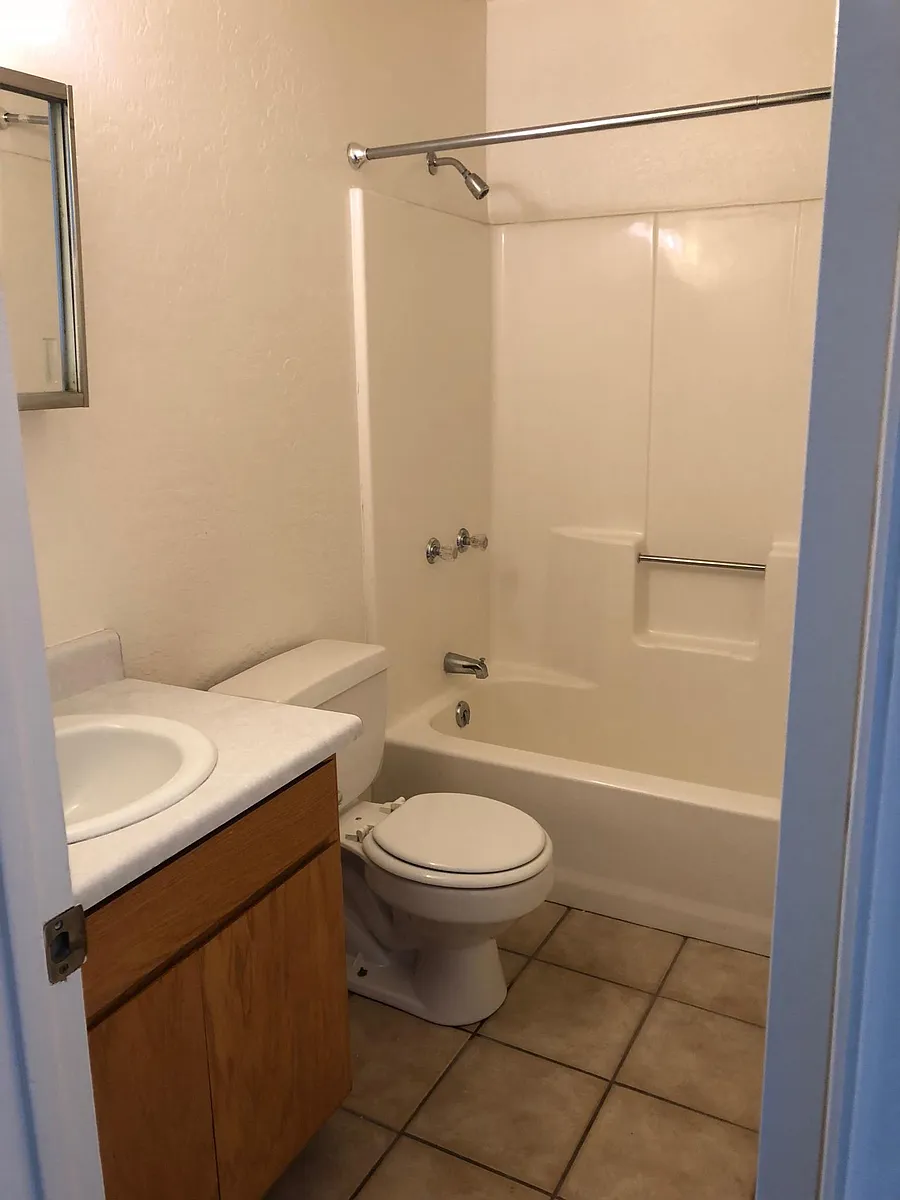 Building Photo - 136 E Paseo Del Rio #2