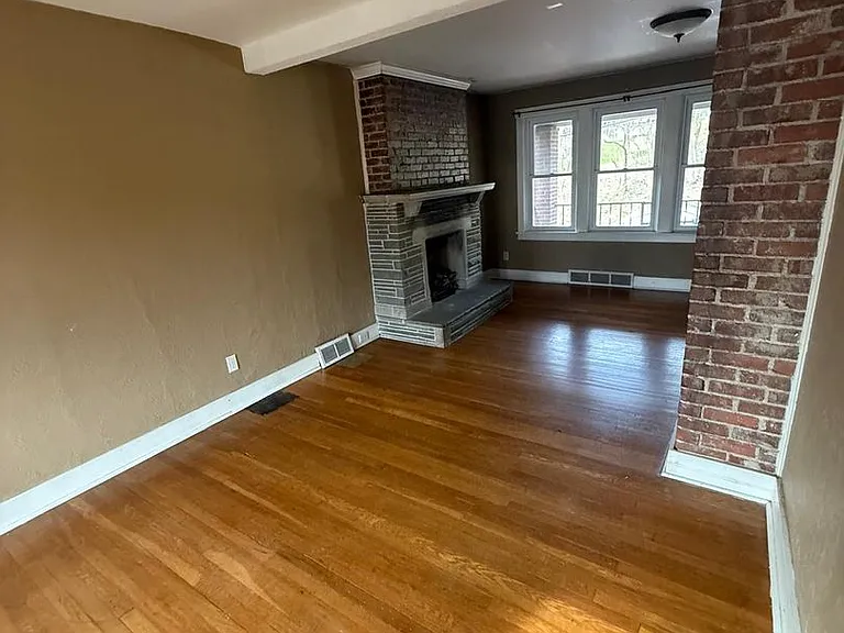 89 Haberman Ave — Photo 3