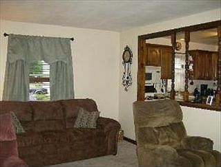 2nd image of 127 E Beech Ave