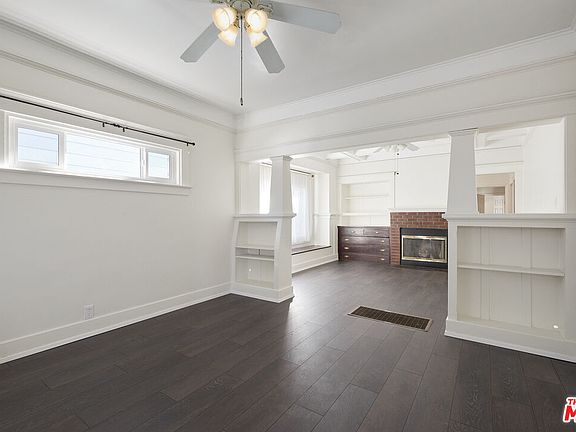 2nd image of 1596 W 35th Pl