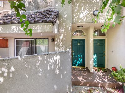 5145 Yarmouth Ave UNIT 18, Encino, CA, 91316