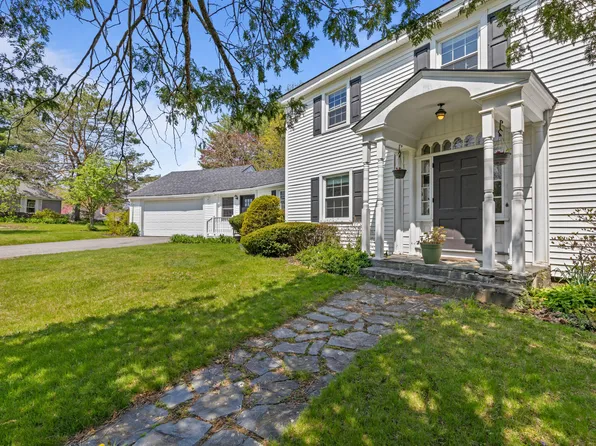 24 Beacon Avenue, Auburn, ME 04210