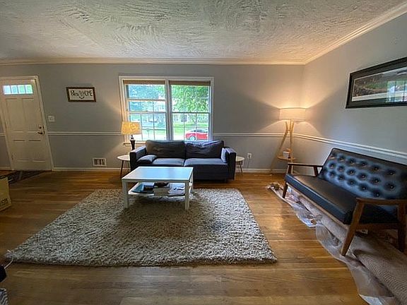 4th image of 17505 Park Mill Dr