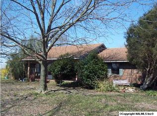 65 Henry Dr, Boaz, AL 35956