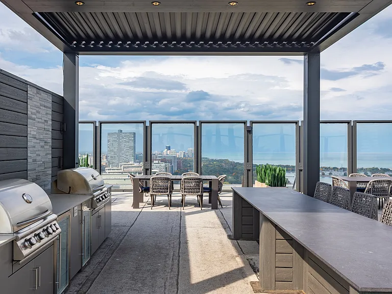 3450 N. Lake Shore Drive — Photo 9