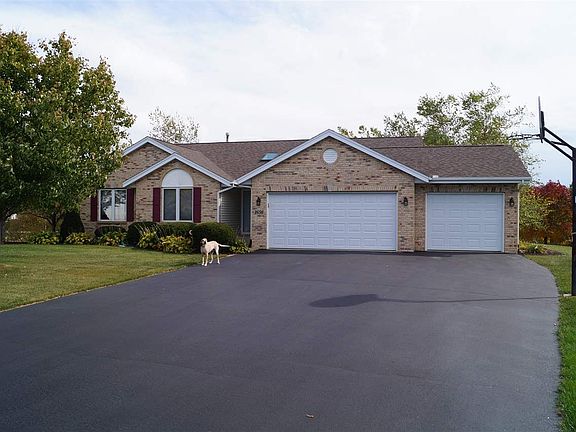 2nd image of 1656 Old Field Ct