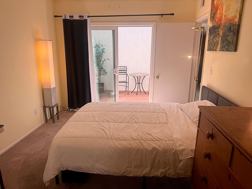 1st image of 4844 McConnell Ave