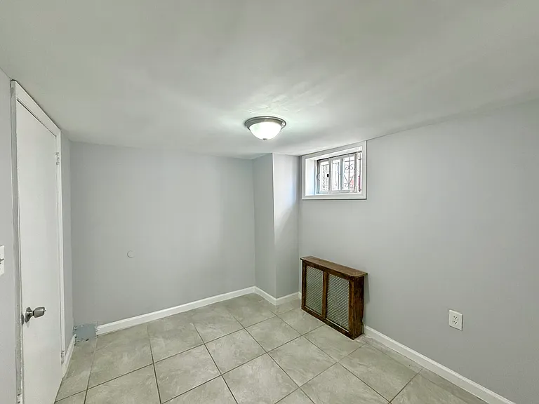 432 Beach 48th St #1 — Photo 7