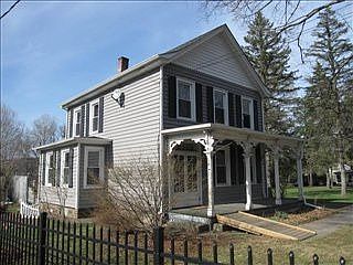 5th image of 683 Hurley Ave