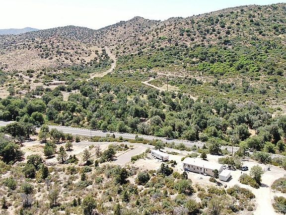 2nd image of 52116 N Hutton Peak Rd