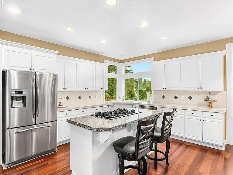9272 NW Murlea Ln #OR97229 — Photo 5