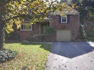 202 E Bruceton Rd, Pittsburgh, PA 15236