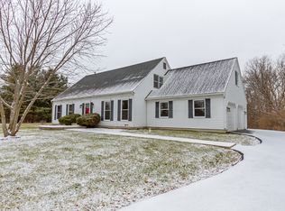 41W540 Fencepost Ln, St Charles, IL