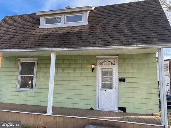 2nd image of 108 Houston Ave