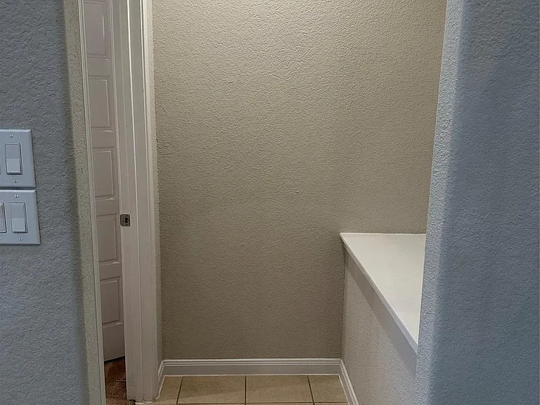 1617 Darwin Cedar Dr — Photo 24